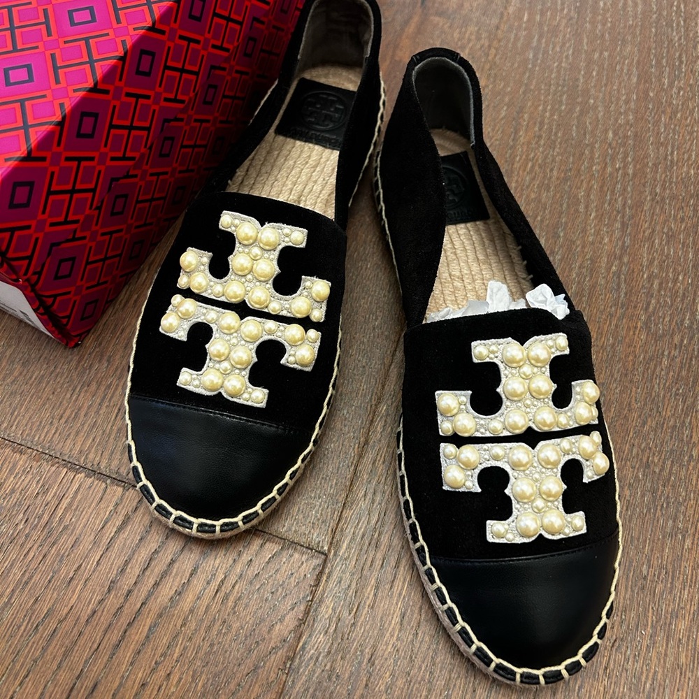 Tory Burch flats